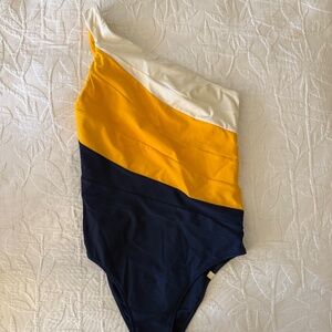 Summersalt Sidestroke One-Piece Swimsuit